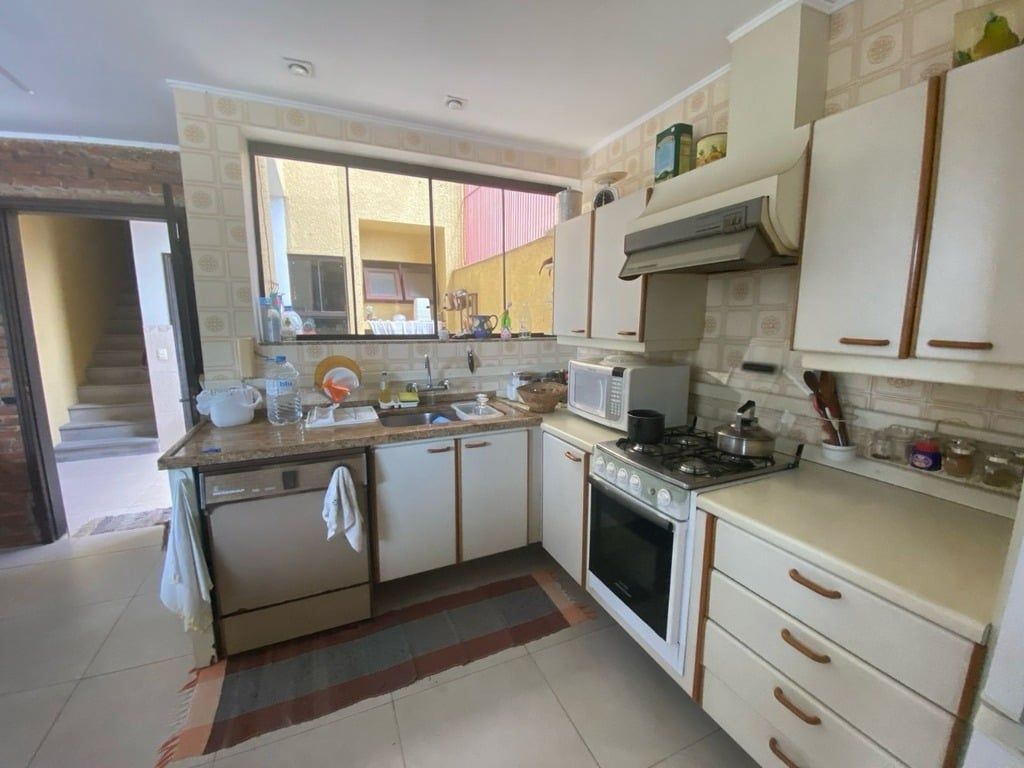 Casa à venda com 3 quartos, 294m² - Foto 14