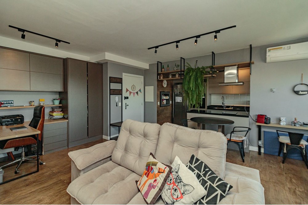 Apartamento à venda com 2 quartos, 76m² - Foto 1
