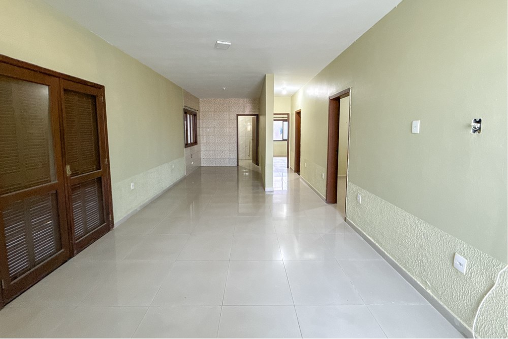 Casa, 3 quartos, 114 m² - Foto 2