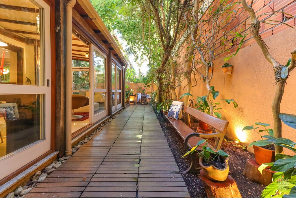Casa de Condomínio à venda com 4 quartos, 379m² - Foto 76