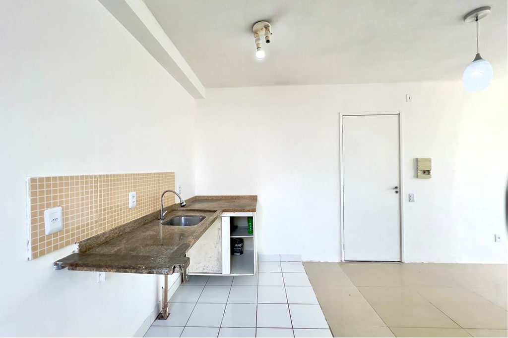Apartamento à venda com 2 quartos, 41m² - Foto 7