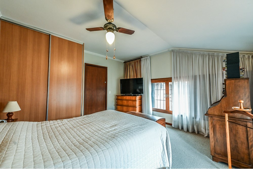 Casa de Condomínio à venda com 4 quartos, 241m² - Foto 12