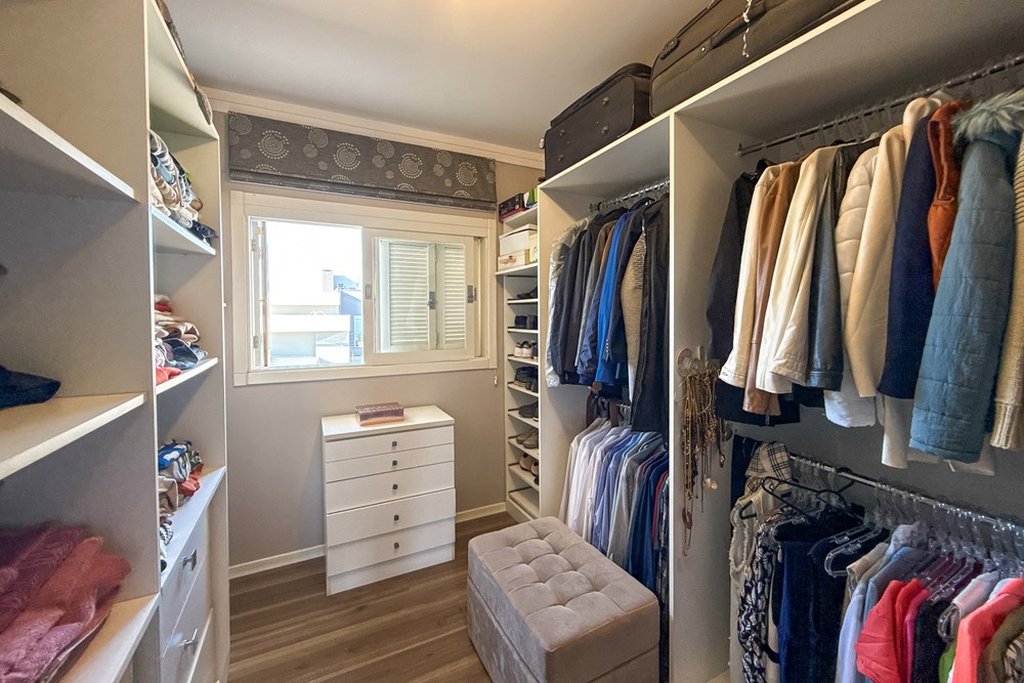 Casa, 4 quartos, 240 m² - Foto 22