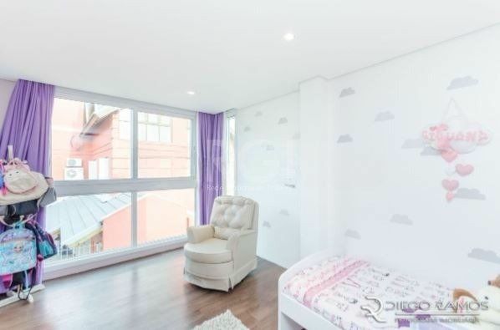 Casa à venda com 3 quartos, 334m² - Foto 13