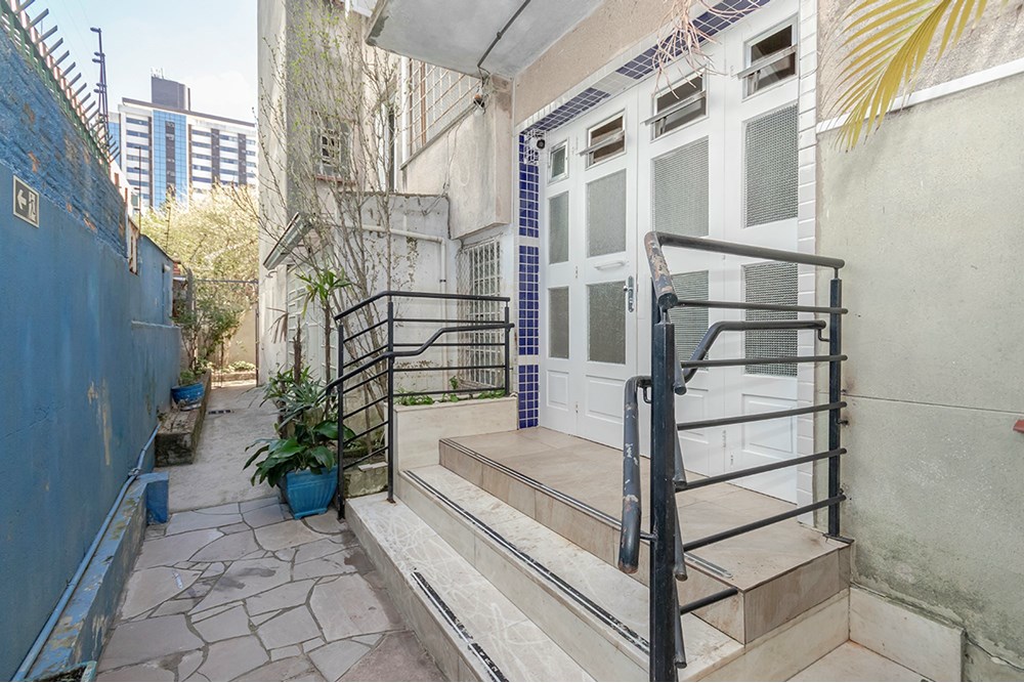 Apartamento à venda com 2 quartos, 77m² - Foto 19