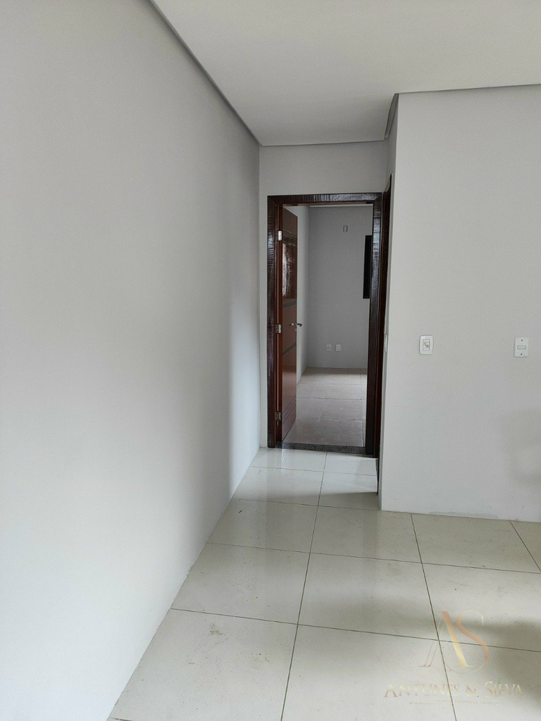 Casa à venda com 2 quartos, 97m² - Foto 12