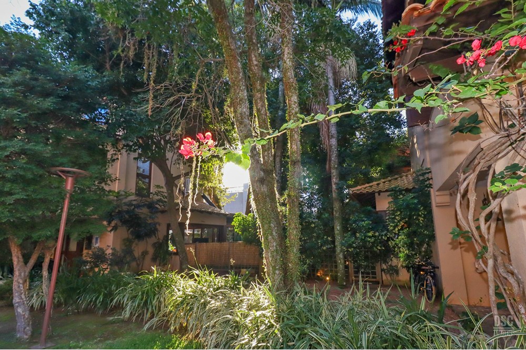 Casa de Condomínio à venda com 4 quartos, 379m² - Foto 15