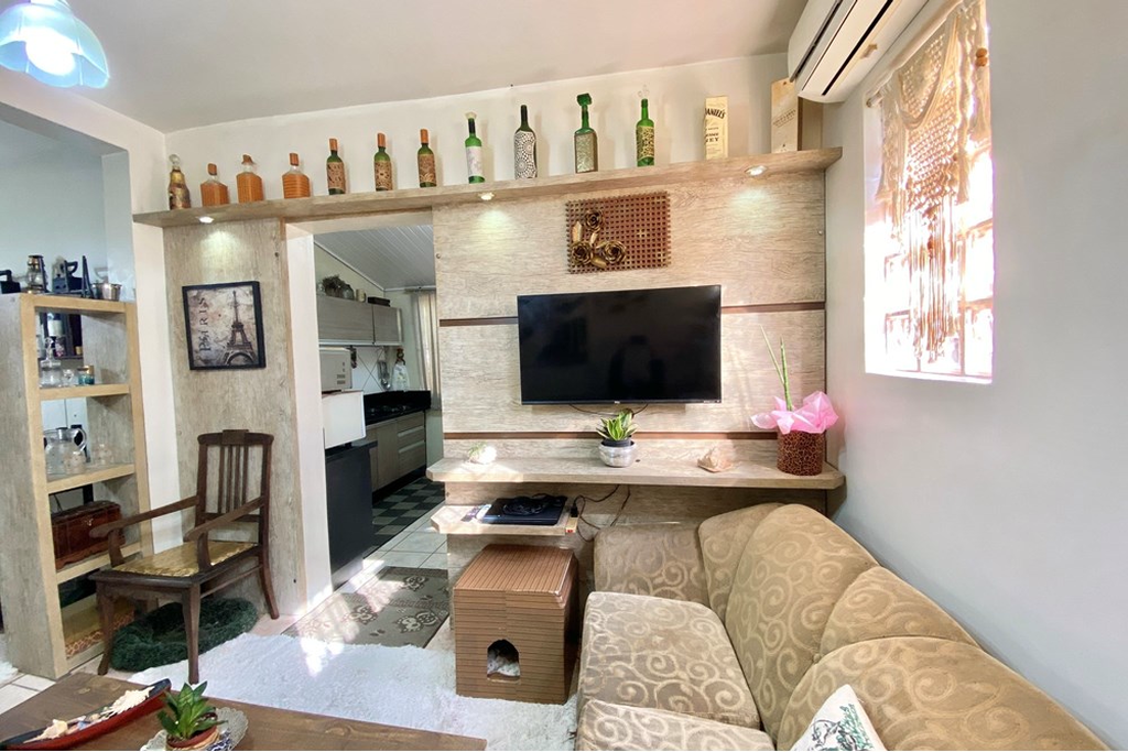 Casa à venda com 2 quartos, 83m² - Foto 5