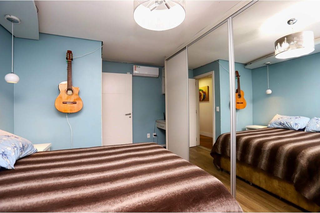 Casa à venda com 4 quartos, 321m² - Foto 6