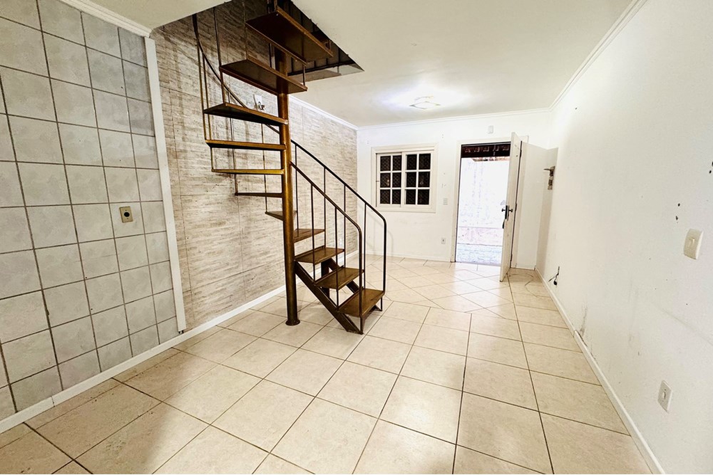 Casa de Condomínio à venda com 2 quartos, 66m² - Foto 5