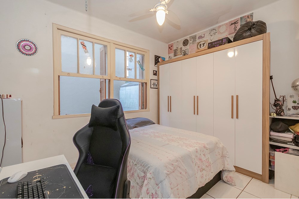 Apartamento à venda com 2 quartos, 69m² - Foto 2
