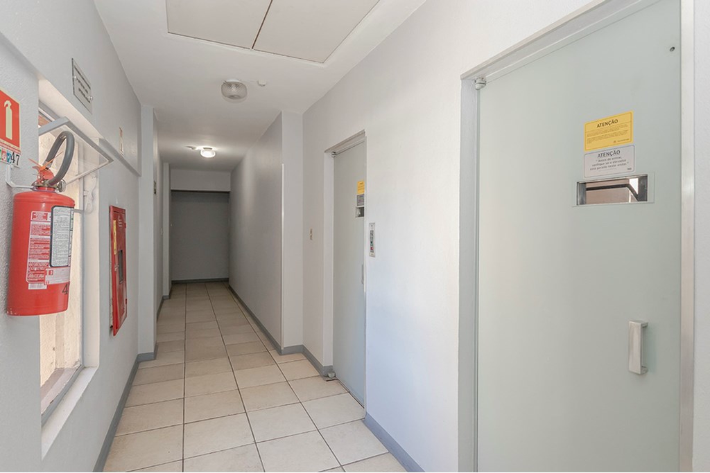 Apartamento, 1 quarto, 42 m² - Foto 2