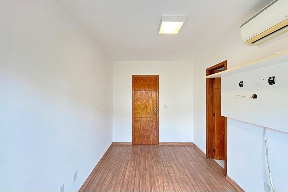 Casa à venda com 2 quartos, 77m² - Foto 27
