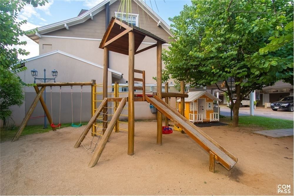Casa de Condomínio à venda com 3 quartos, 228m² - Foto 26