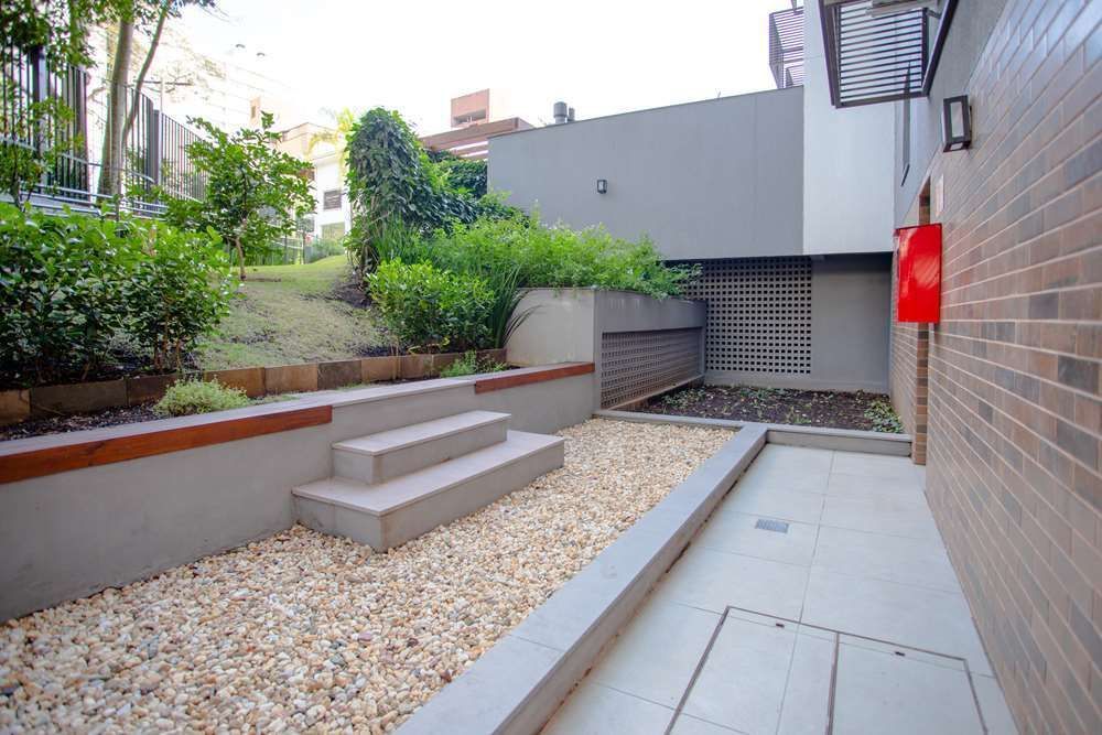 Apartamento à venda com 2 quartos, 68m² - Foto 2