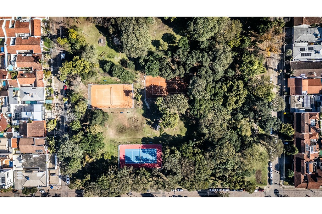 Casa de Condomínio à venda com 4 quartos, 241m² - Foto 29