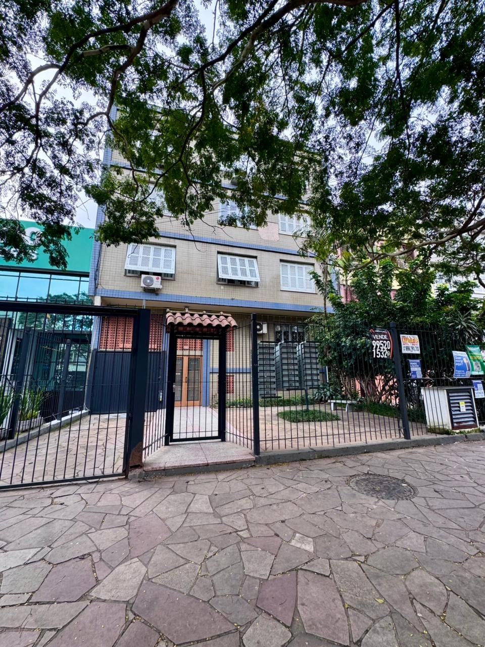 Apartamento 2 dormitórios no bairro Floresta