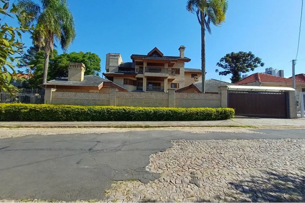 Casa, 4 quartos, 737 m² - Foto 1