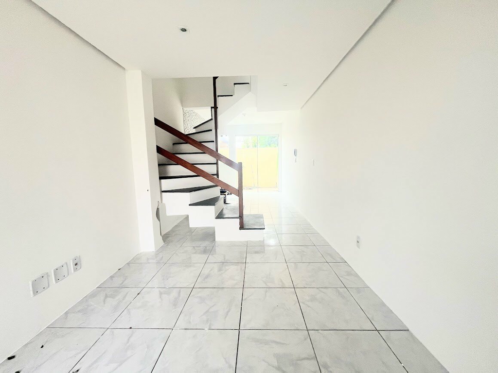 Casa à venda com 2 quartos, 63m² - Foto 23