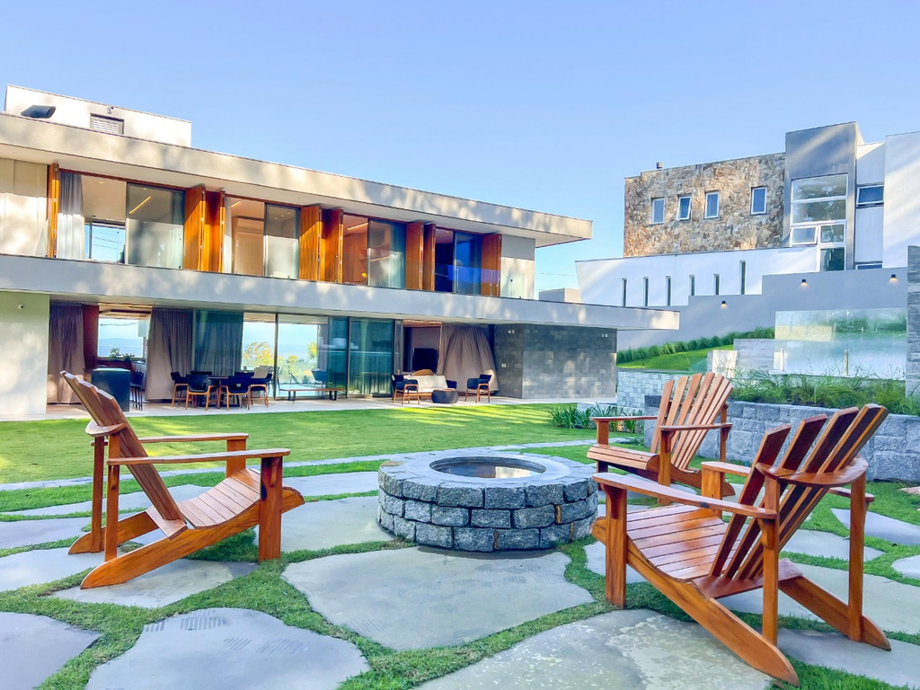 Casa de Condomínio à venda com 4 quartos, 586m² - Foto 4