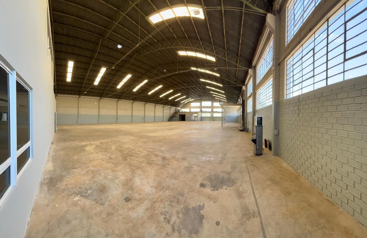 Depósito-Galpão-Armazém para alugar com 2 quartos, 4493m² - Foto 3