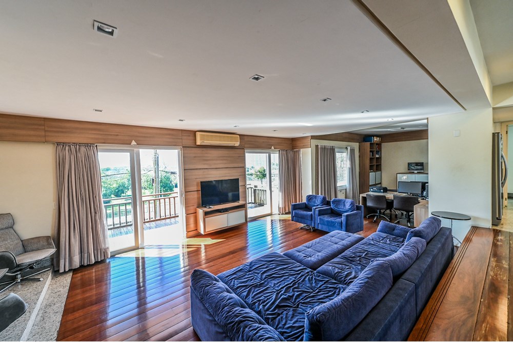 Casa à venda com 4 quartos, 515m² - Foto 8