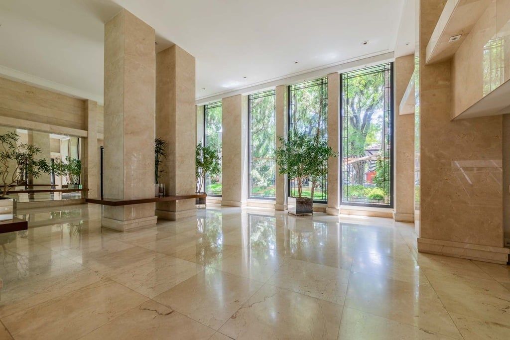 Apartamento à venda com 3 quartos, 162m² - Foto 4