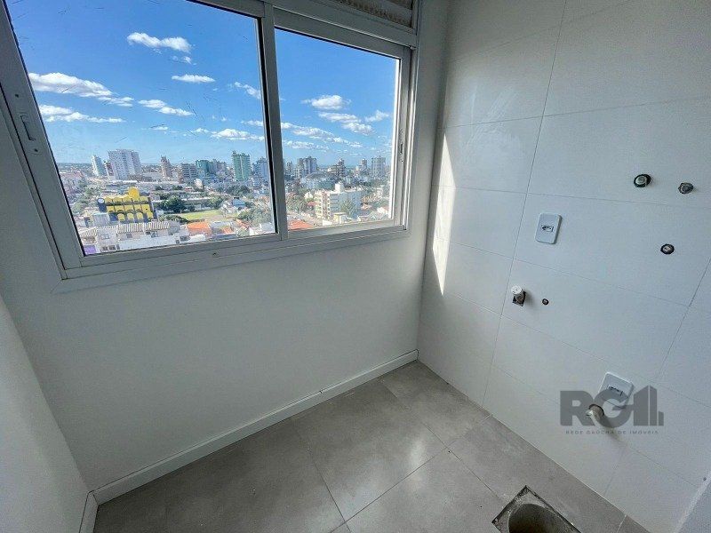 Apartamento à venda com 3 quartos, 131m² - Foto 3