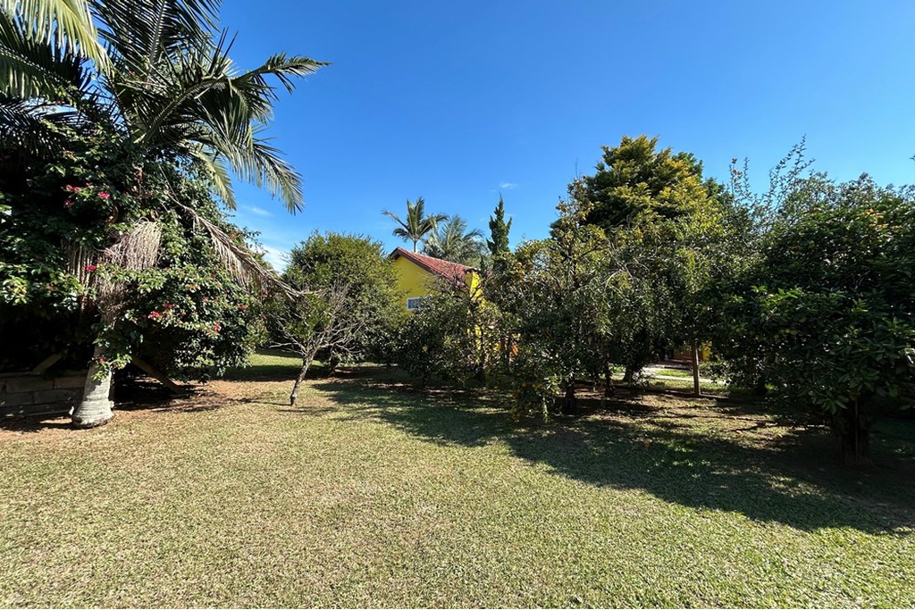 Casa à venda com 3 quartos, 213m² - Foto 4