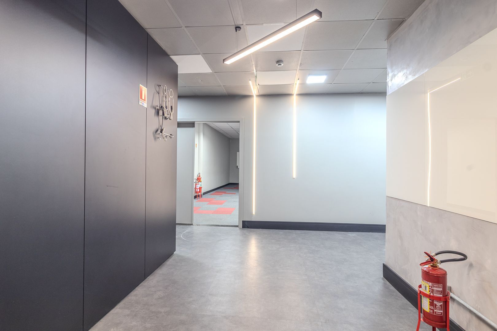 Prédio Inteiro para alugar com 4 quartos, 3451m² - Foto 68