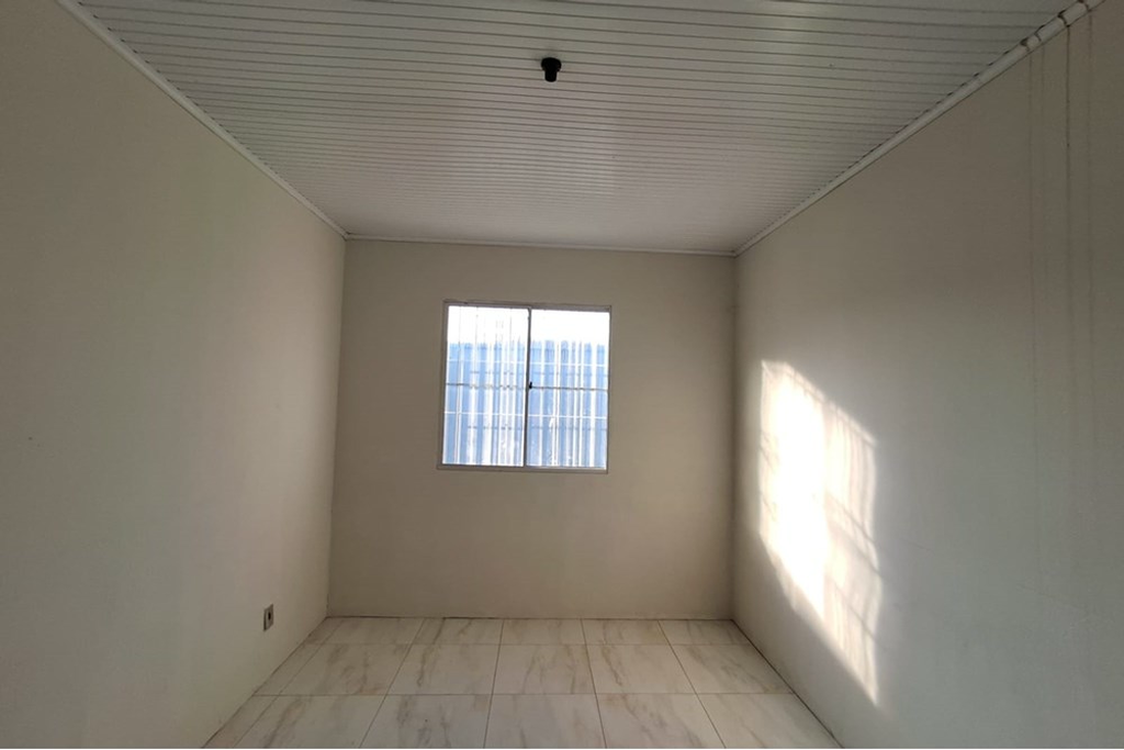 Casa à venda com 2 quartos, 39m² - Foto 8