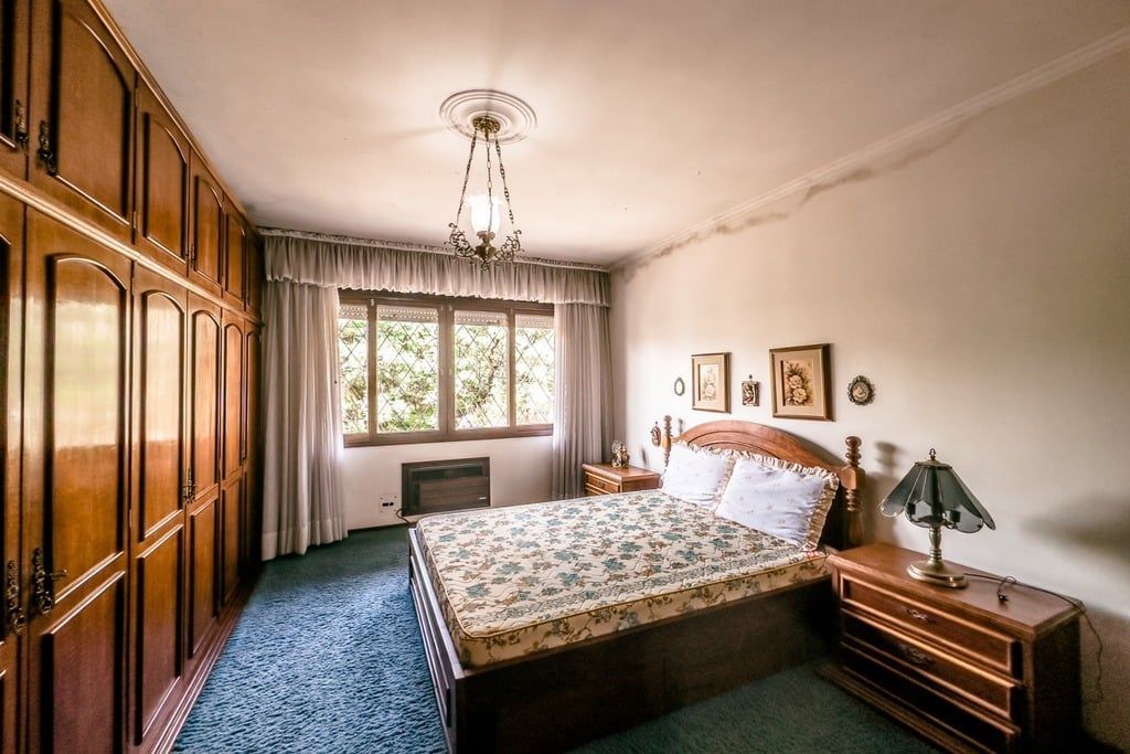 Casa à venda com 3 quartos, 284m² - Foto 7