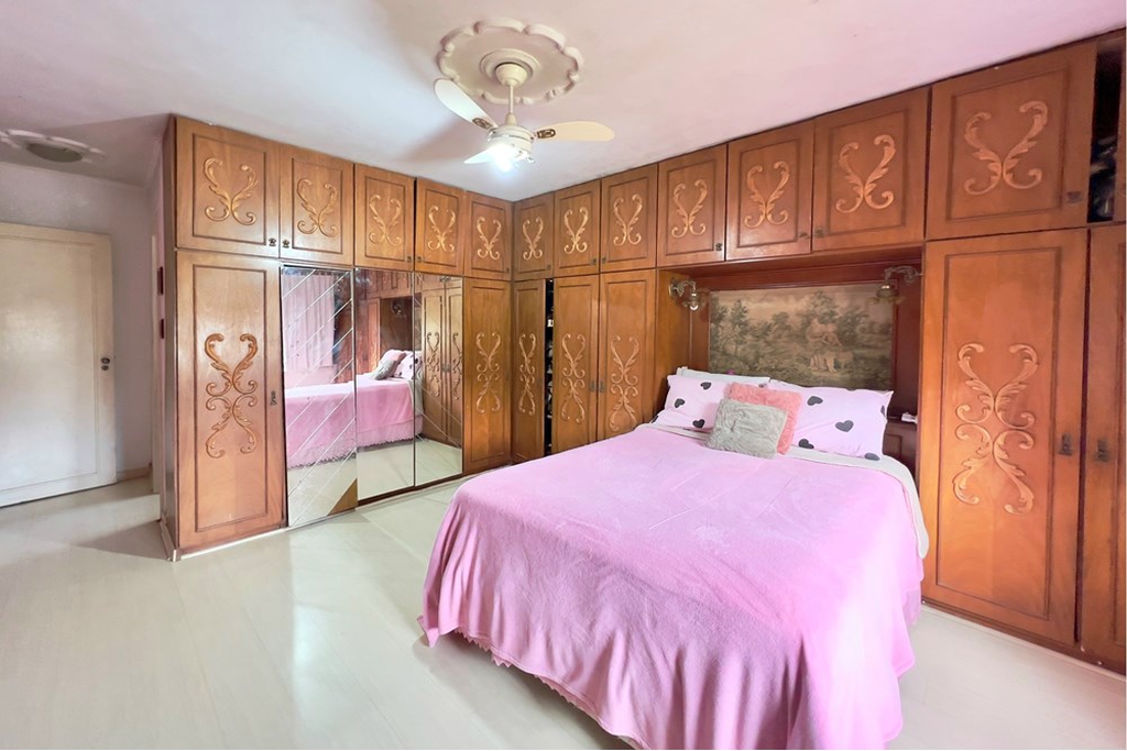 Casa à venda com 3 quartos, 169m² - Foto 4