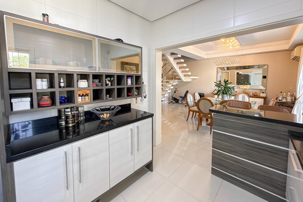 Casa, 4 quartos, 240 m² - Foto 52