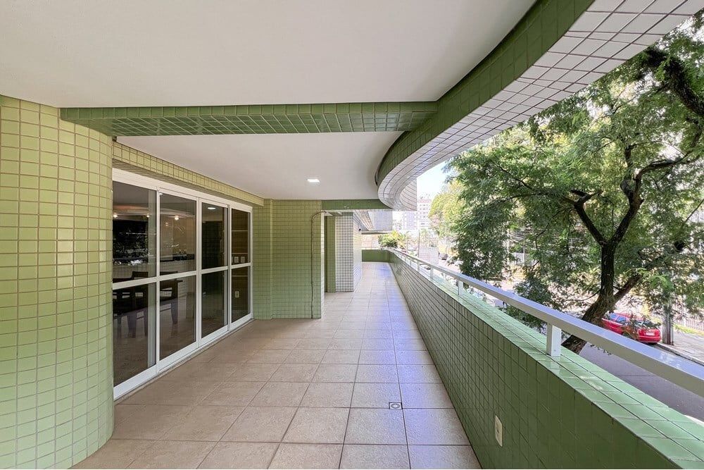 Apartamento à venda com 3 quartos, 145m² - Foto 28