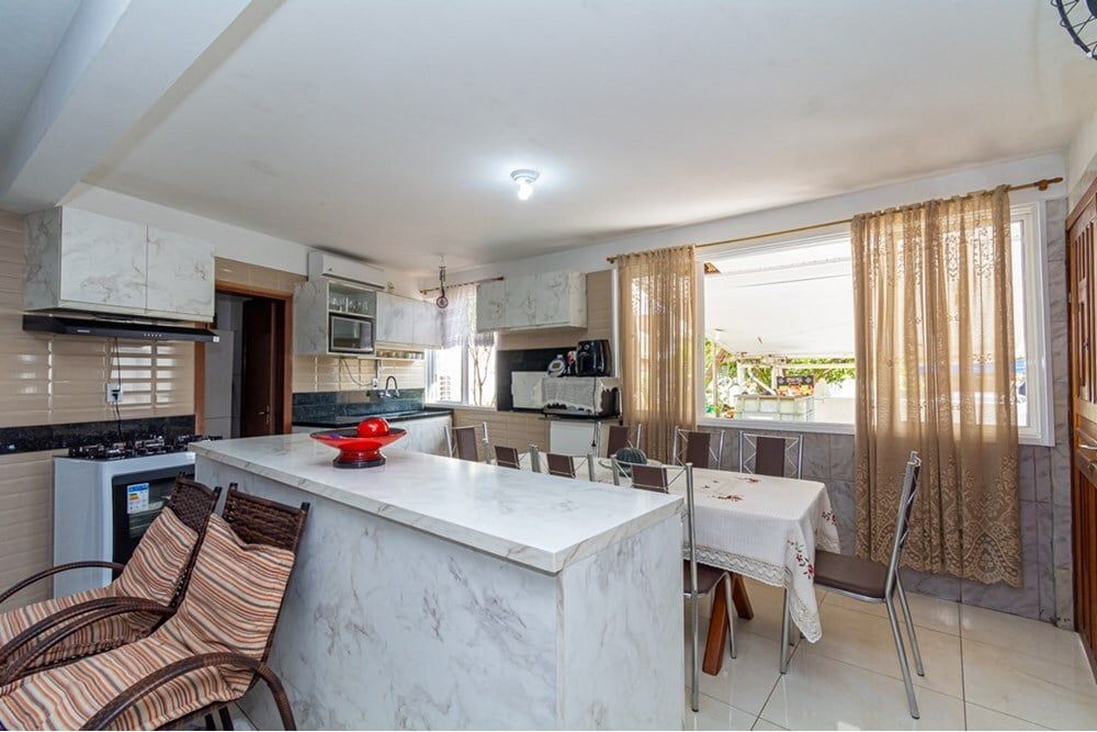 Casa, 4 quartos, 171 m² - Foto 2