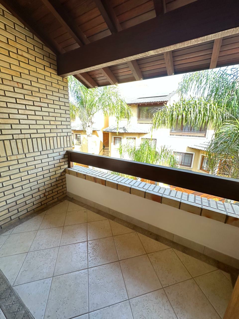 Casa à venda com 3 quartos, 313m² - Foto 8