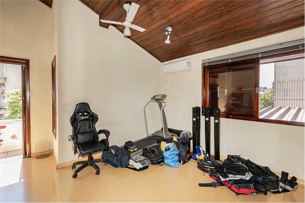 Casa à venda com 4 quartos, 173m² - Foto 17