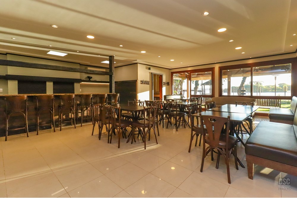 Casa de Condomínio à venda com 4 quartos, 379m² - Foto 68