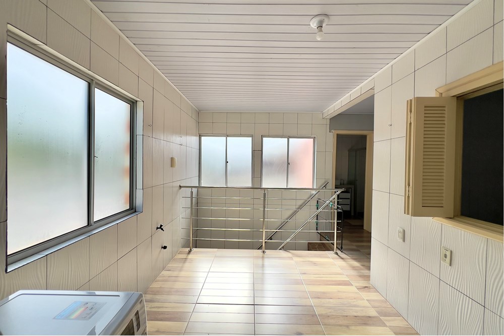 Casa à venda com 3 quartos, 193m² - Foto 8