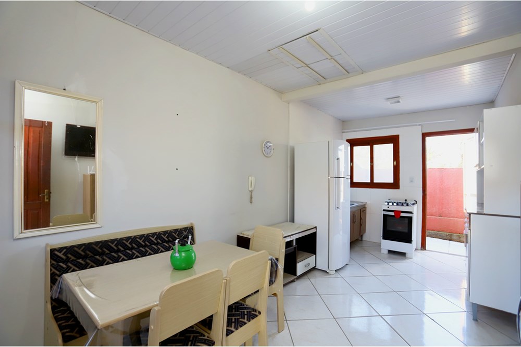 Casa à venda com 2 quartos, 42m² - Foto 23