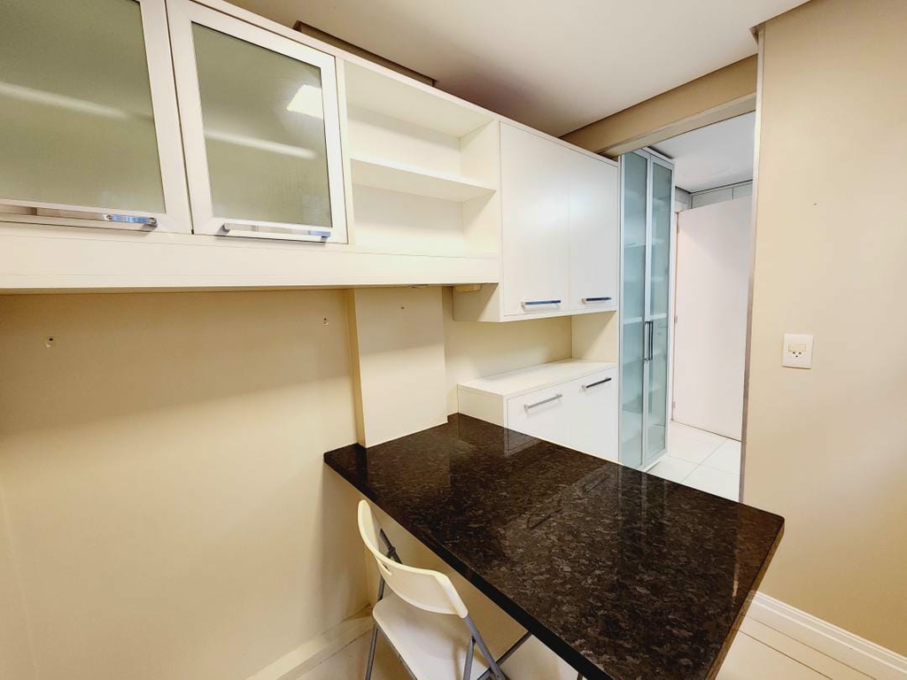 Casa, 4 quartos, 285 m² - Foto 45