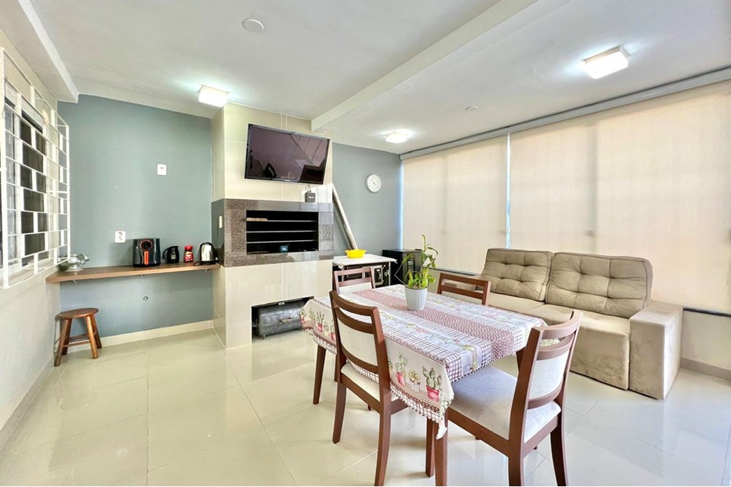Casa à venda com 2 quartos, 101m² - Foto 19