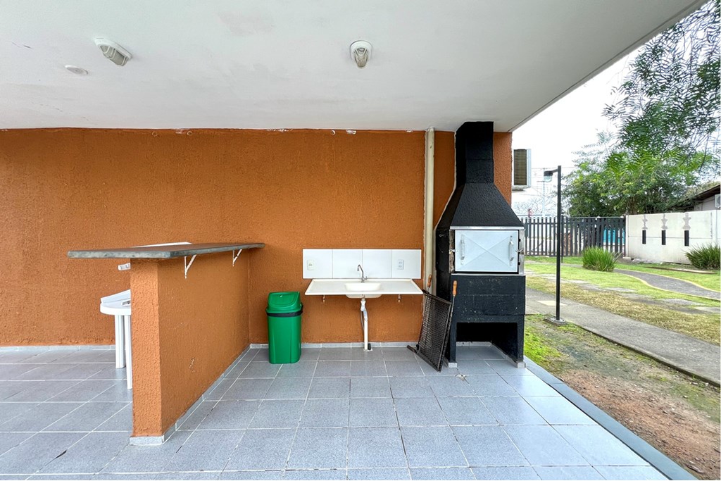 Apartamento à venda com 2 quartos, 40m² - Foto 17