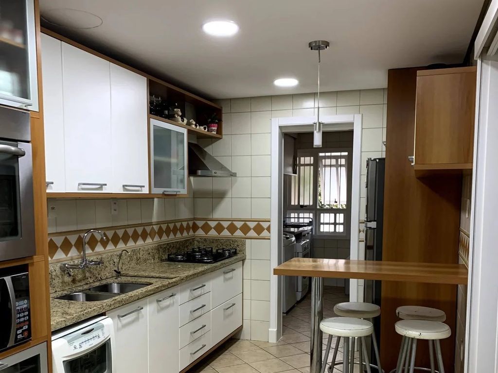 Casa, 3 quartos, 261 m² - Foto 12