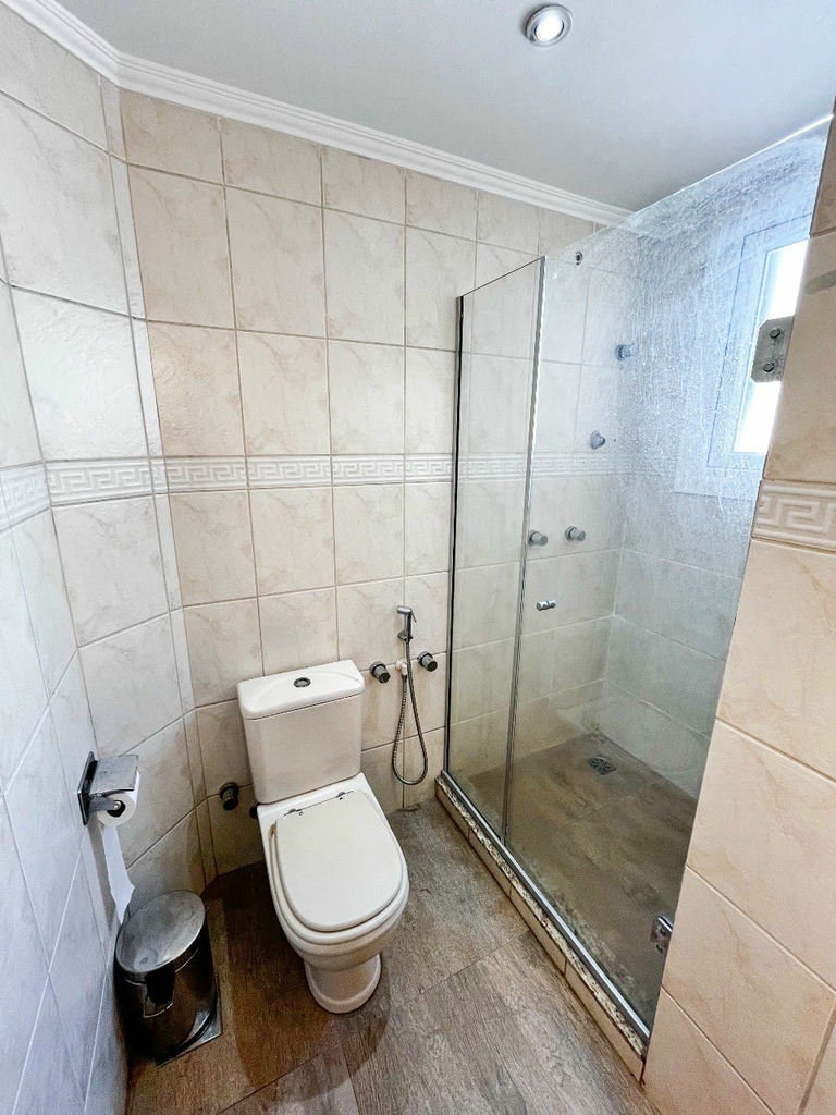 Casa à venda com 4 quartos, 213m² - Foto 15