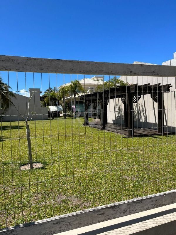 Casa à venda com 4 quartos, 320m² - Foto 28