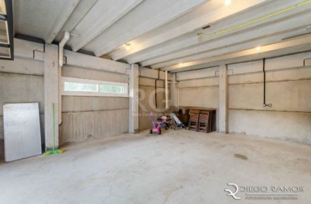 Casa à venda com 3 quartos, 334m² - Foto 22