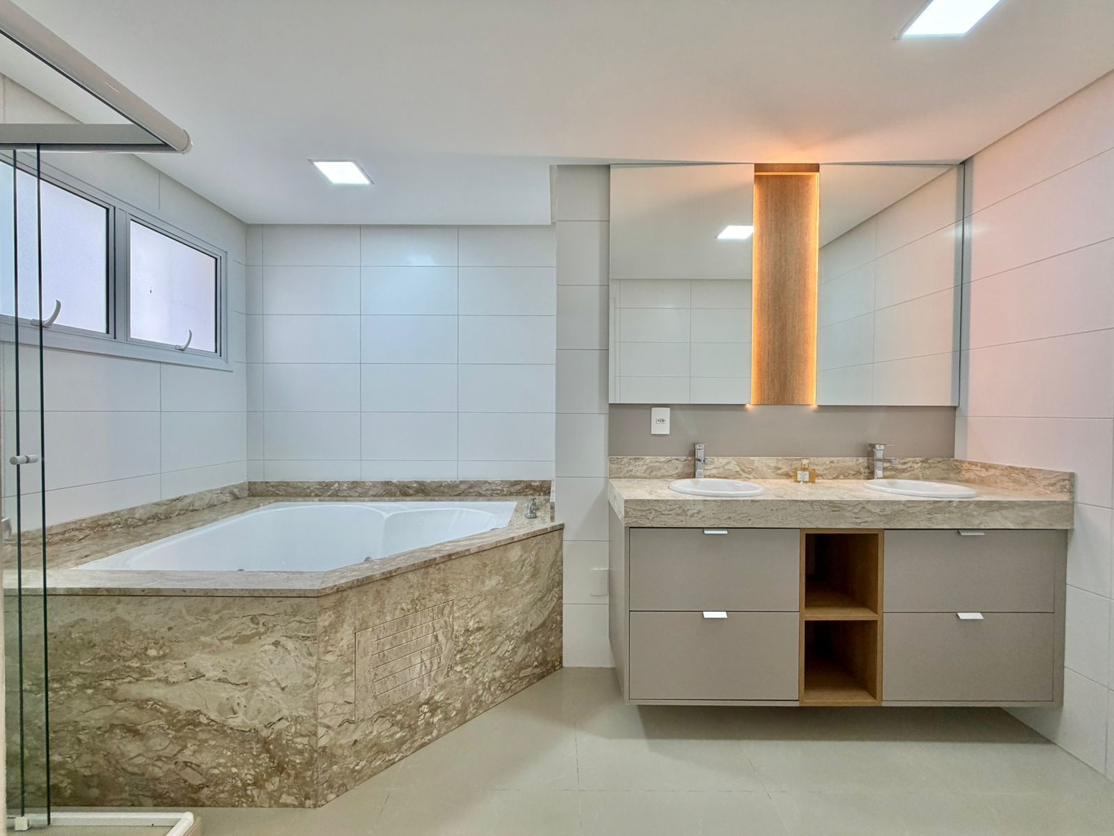 Apartamento, 6 quartos, 299 m² - Foto 35