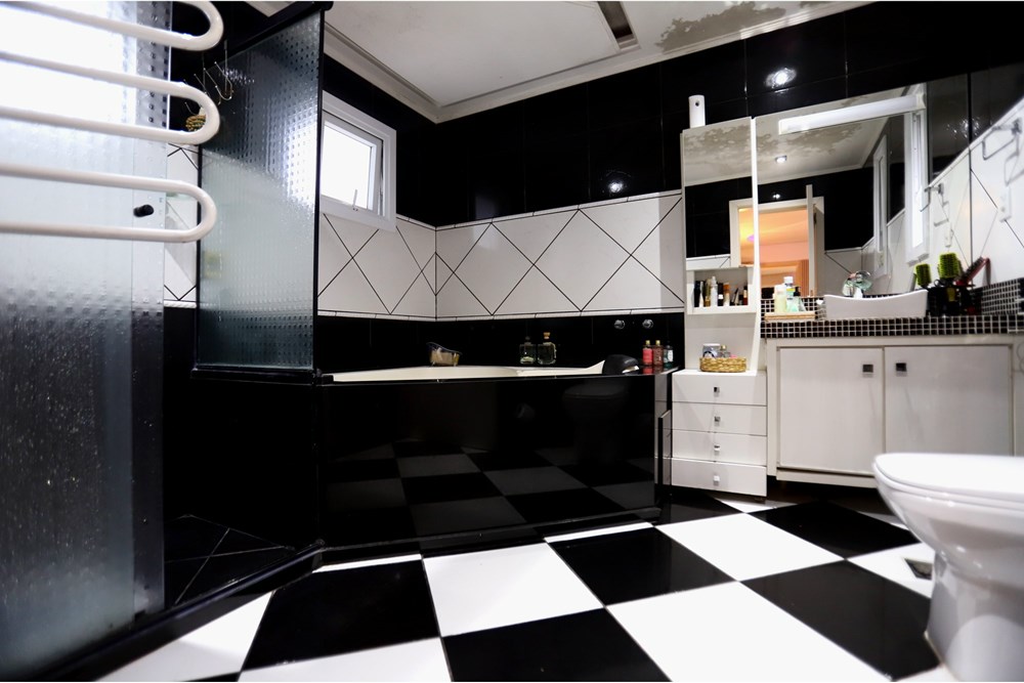 Casa à venda com 4 quartos, 321m² - Foto 37